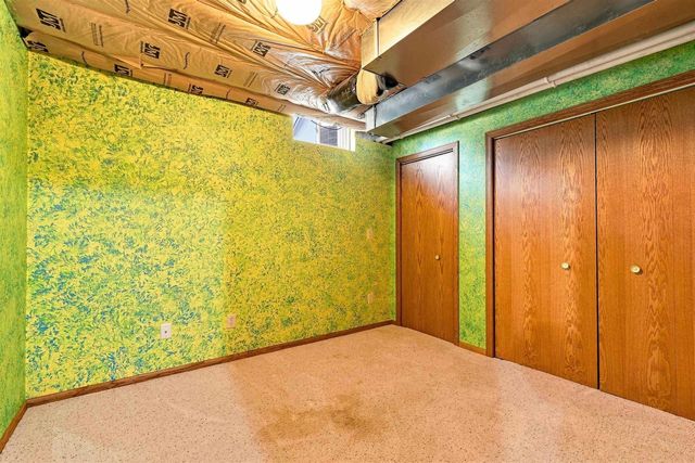 75 ROLLING GREEN CIRCLE, Oshkosh, WI 54904