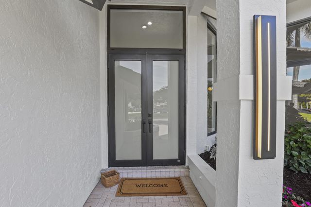 17902 Milburn Way, Boca Raton, FL 33498