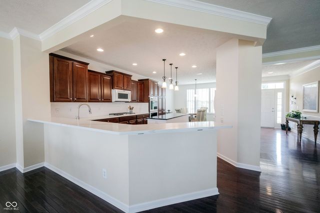15330 Trebbiano Drive, Fishers, IN 46037