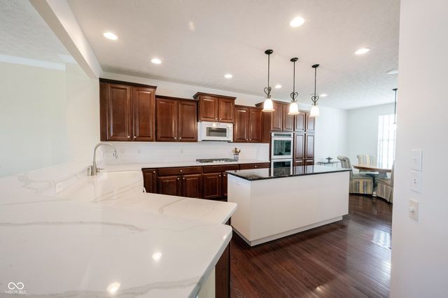 15330 Trebbiano Drive, Fishers, IN 46037