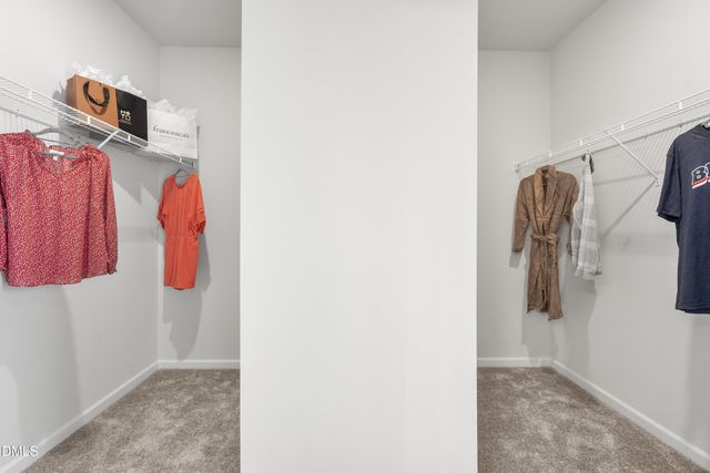 1676 Elk Run Drive, Fayetteville, NC 28312