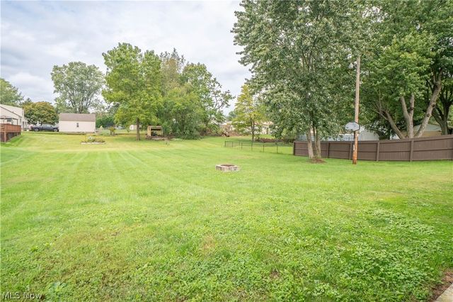 1615 Whipple Avenue NW, Canton, OH 44708