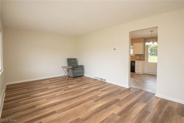 1615 Whipple Avenue NW, Canton, OH 44708