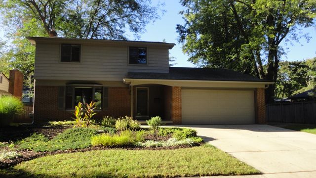 674 Canterbury Drive, Saline City, MI 48176