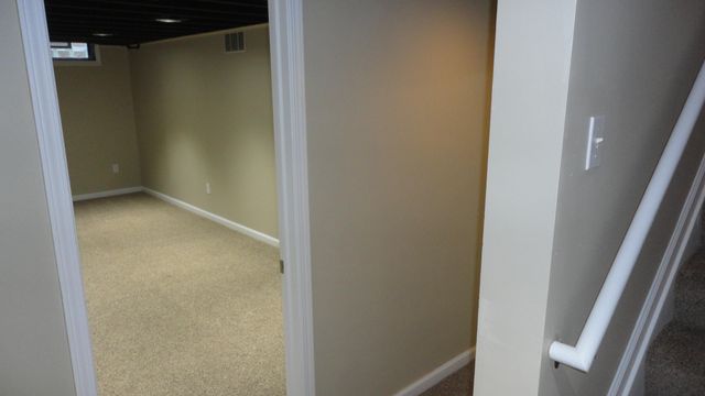 674 Canterbury Drive, Saline City, MI 48176