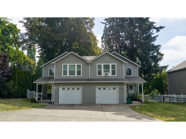 5228 Se HULL Ave, Milwaukie, OR 97267