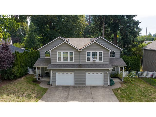 5228 Se HULL Ave, Milwaukie, OR 97267