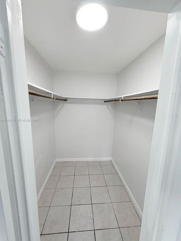 100 NE 78th Street 9, Miami, FL 33138