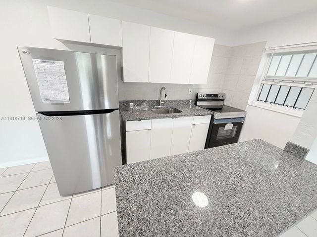 100 NE 78th Street 9, Miami, FL 33138