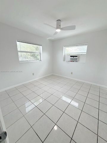 100 NE 78th Street 9, Miami, FL 33138