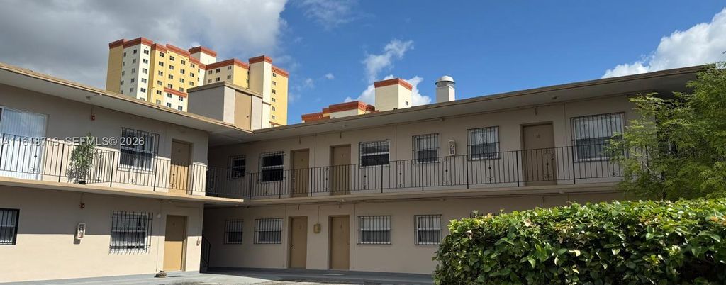 100 NE 78th Street 9, Miami, FL 33138
