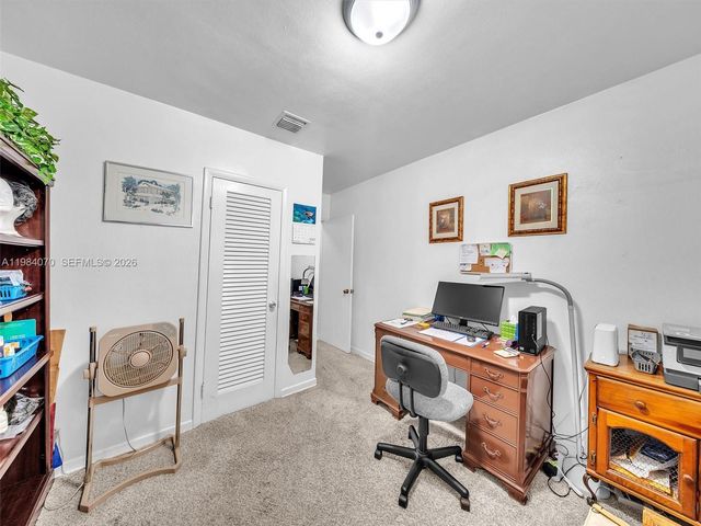 3281 NW 170th St, Miami Gardens, FL 33056