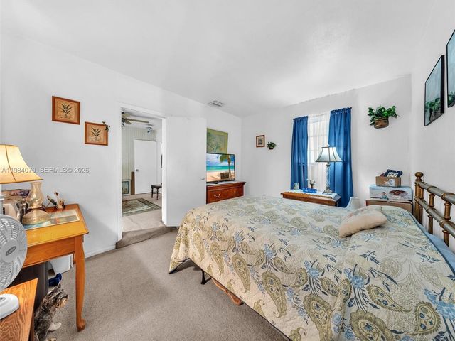 3281 NW 170th St, Miami Gardens, FL 33056