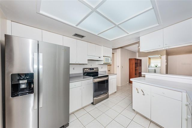 2093 ASHBURY DRIVE, Clearwater, FL 33764