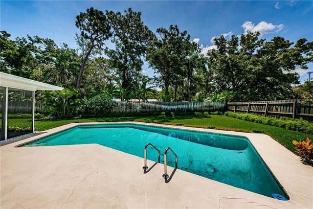 2093 ASHBURY DRIVE, Clearwater, FL 33764
