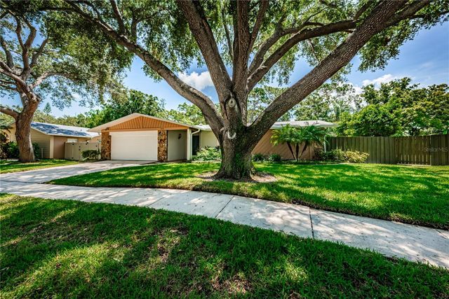 2093 ASHBURY DRIVE, Clearwater, FL 33764