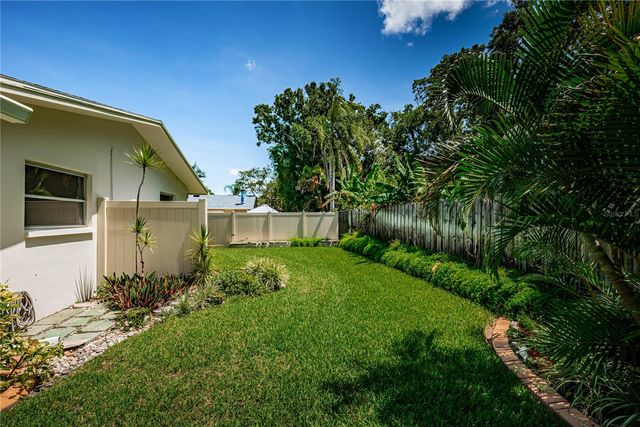 2093 ASHBURY DRIVE, Clearwater, FL 33764