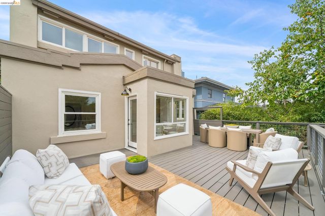 3720 Linwood Ave, Oakland, CA 94602
