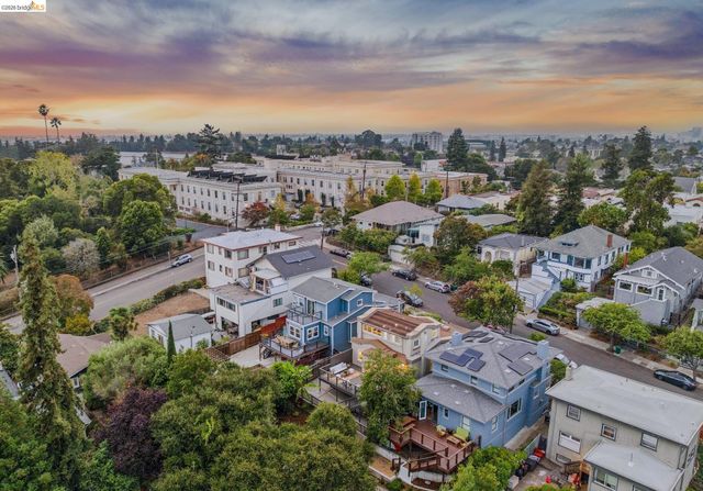 3720 Linwood Ave, Oakland, CA 94602