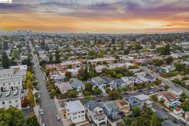 3720 Linwood Ave, Oakland, CA 94602
