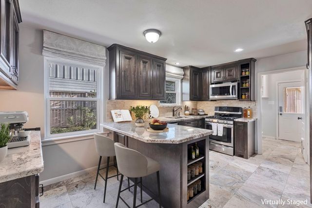 1328 Bingle Road, Houston, TX 77055