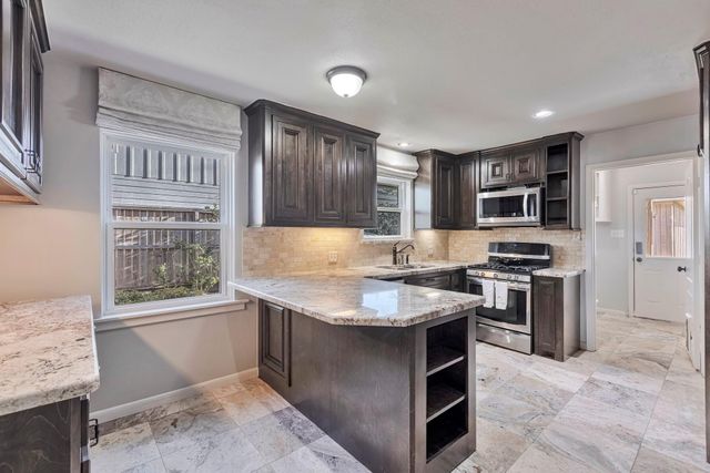 1328 Bingle Road, Houston, TX 77055