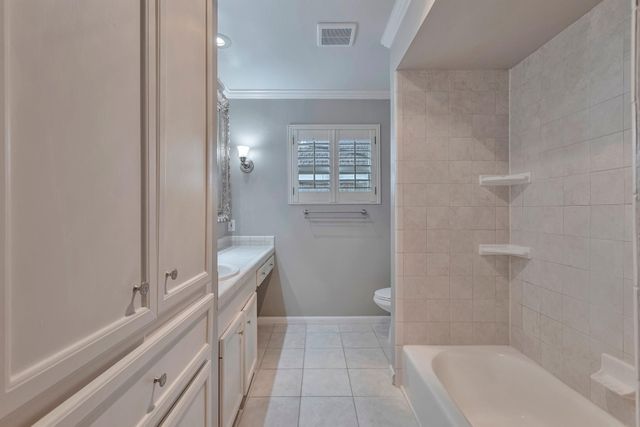 1328 Bingle Road, Houston, TX 77055