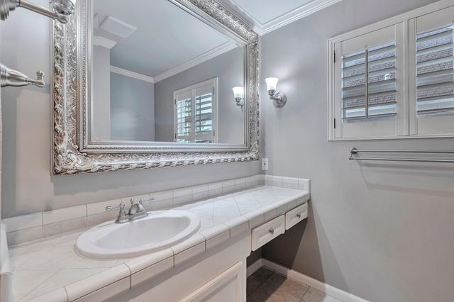 1328 Bingle Road, Houston, TX 77055