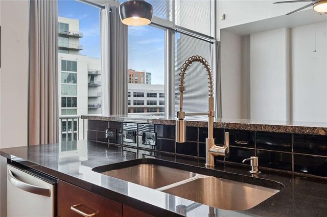 44 Peachtree Place NW 2027, Atlanta, GA 30309