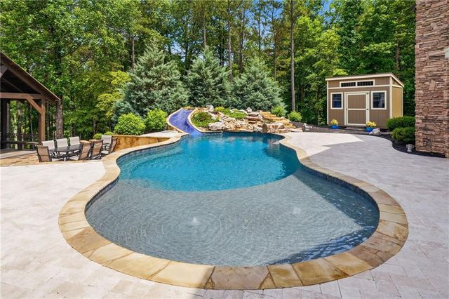 457 Arlington Way, Canton, GA 30114