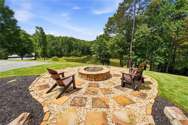 457 Arlington Way, Canton, GA 30114