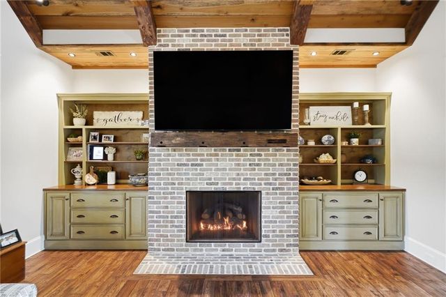 457 Arlington Way, Canton, GA 30114