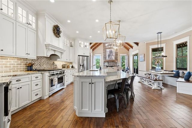 457 Arlington Way, Canton, GA 30114