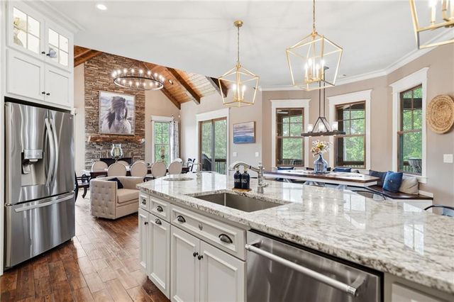 457 Arlington Way, Canton, GA 30114