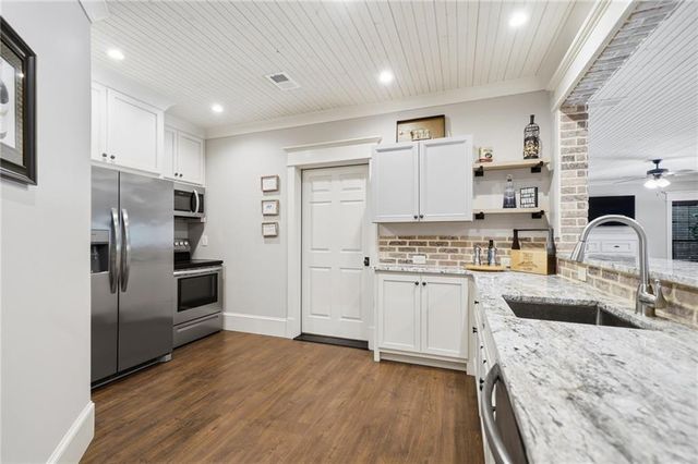 457 Arlington Way, Canton, GA 30114