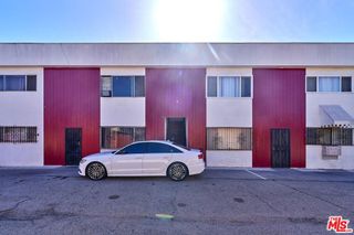 3568 S Budlong Avenue, Los Angeles, CA 90007