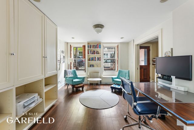 512 E 87TH Street, New York City, NY 10128