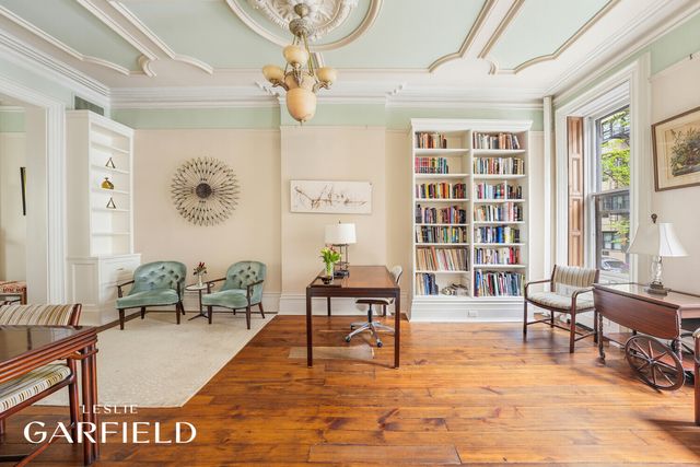 512 E 87TH Street, New York City, NY 10128