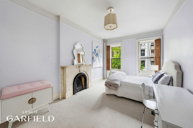 512 E 87TH Street, New York City, NY 10128