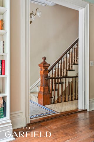 512 E 87TH Street, New York City, NY 10128