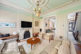 512 E 87TH Street, New York City, NY 10128