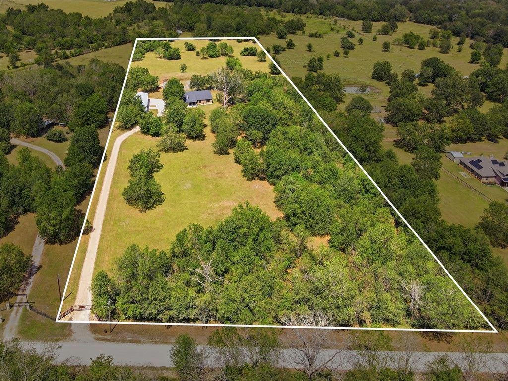9753 River Ridge Drive, Hearne, TX 77859 — photo 3