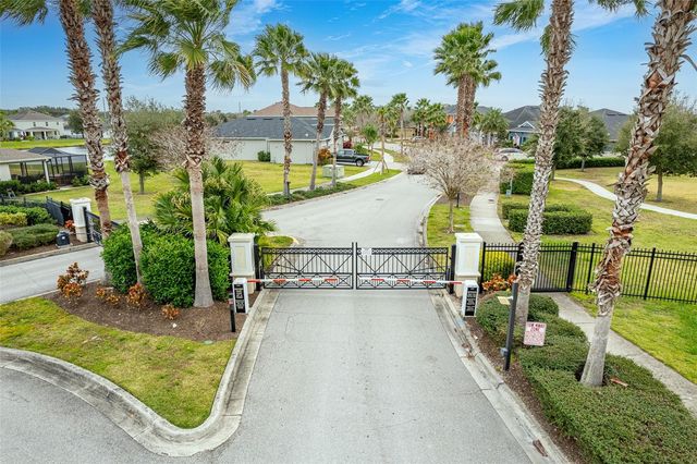 11412 LAKE LUCAYA DRIVE, Riverview, FL 33579