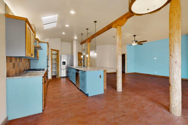 6755 Wolf Creek Court NE, Rio Rancho, NM 87144