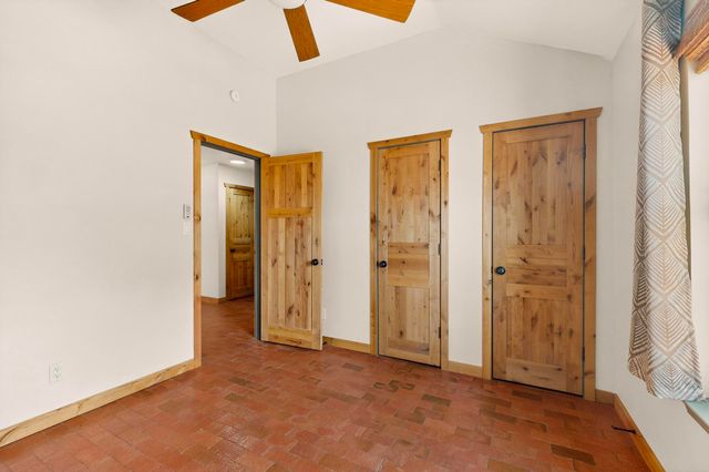 6755 Wolf Creek Court NE, Rio Rancho, NM 87144