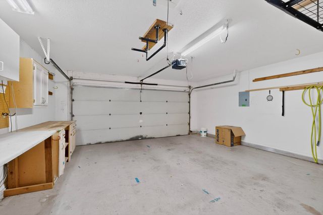 6755 Wolf Creek Court NE, Rio Rancho, NM 87144