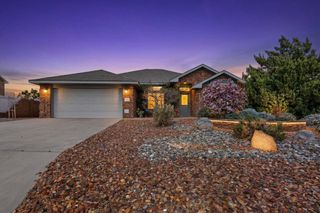 6755 Wolf Creek Court NE, Rio Rancho, NM 87144