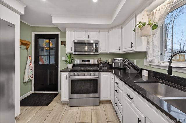 4152 Lucan Road, Clay, NY 13090