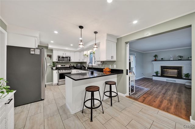 4152 Lucan Road, Clay, NY 13090