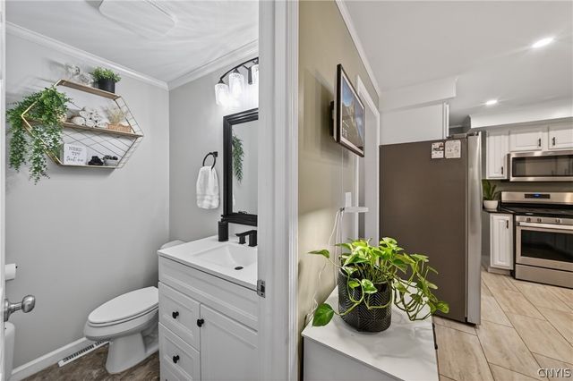 4152 Lucan Road, Clay, NY 13090